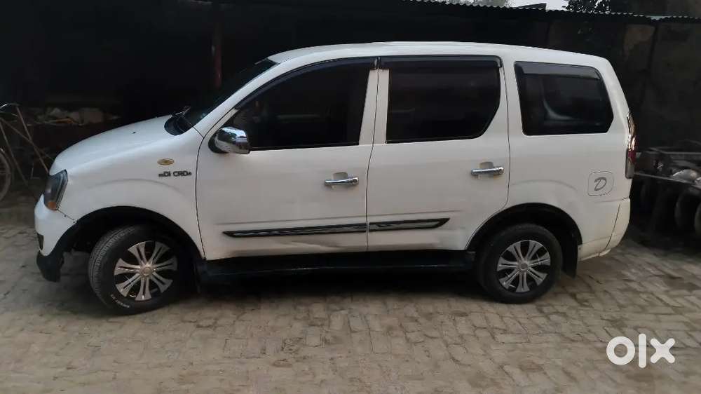 Mahindra Xylo 2014