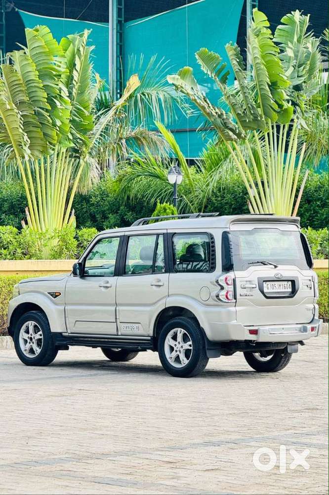 Mahindra Scorpio, 2015, Diesel