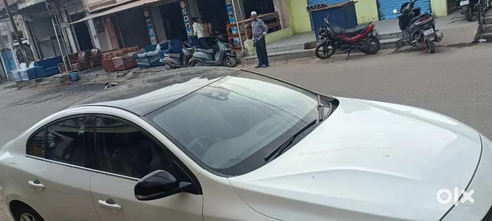 Volvo S60 2014 Diesel 93000 Km Driven