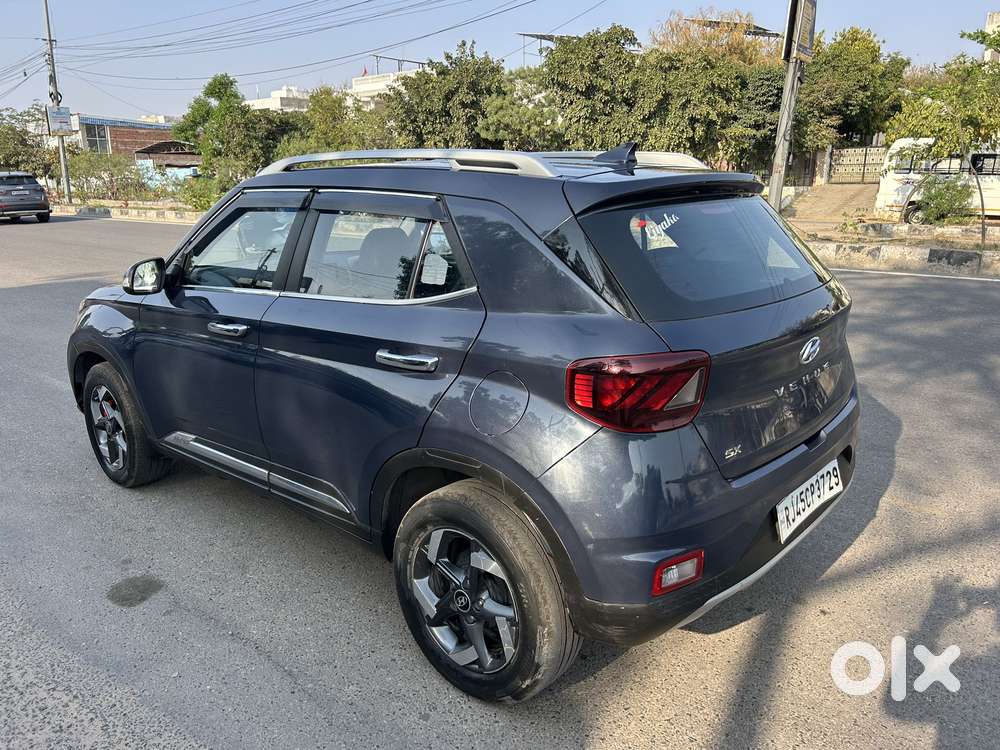 Hyundai Venue Sx Mt, 2021, Diesel