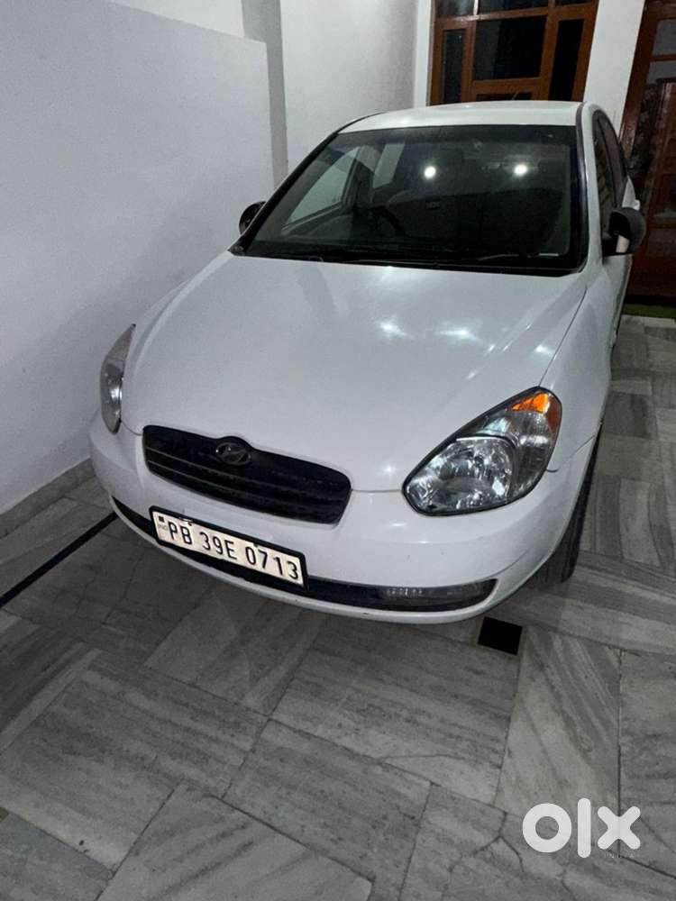 Hyundai Verna 2010 Diesel Well Maintained