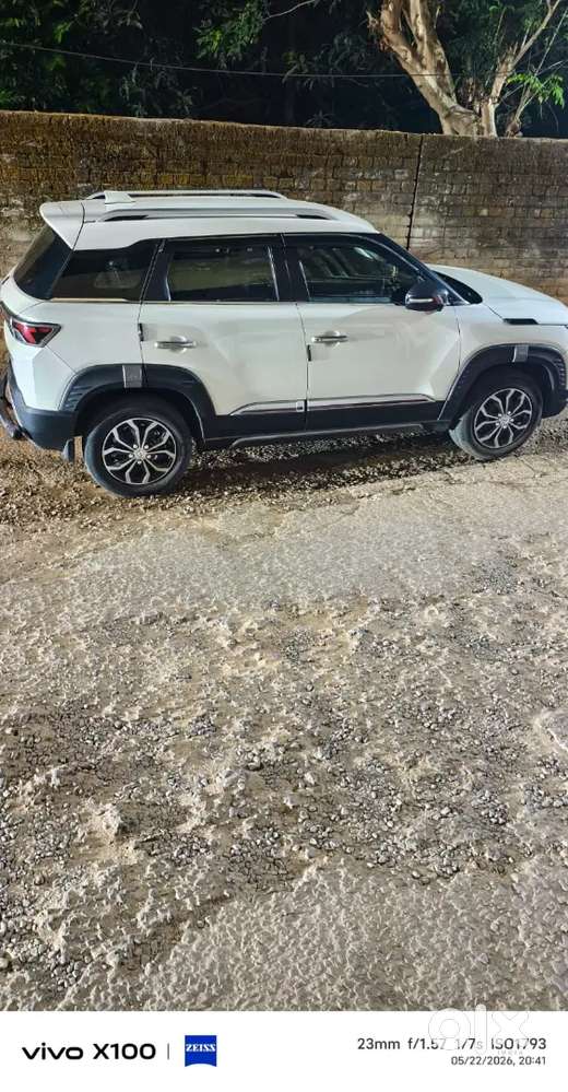 Maruti Suzuki Brezza 2022 Petrol Well Maintained
