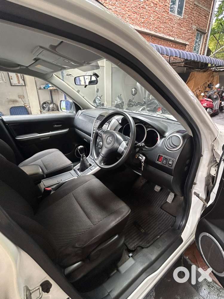 Maruti Suzuki Grand Vitara 2012 Petrol