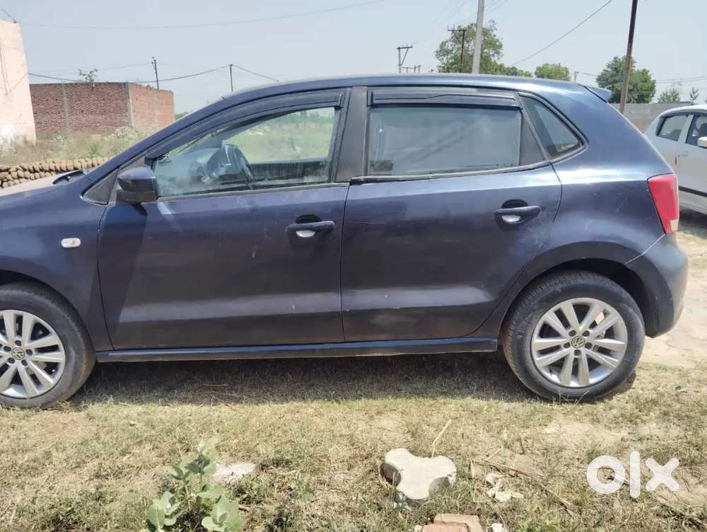 Volkswagen Polo 2013 Petrol 76000 Km Driven
