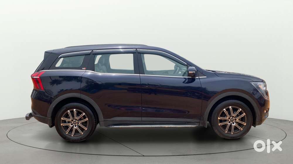 Mahindra Xuv700 2.0 Ax 7 Petrol At Luxury Pack Str, 2023, Petrol