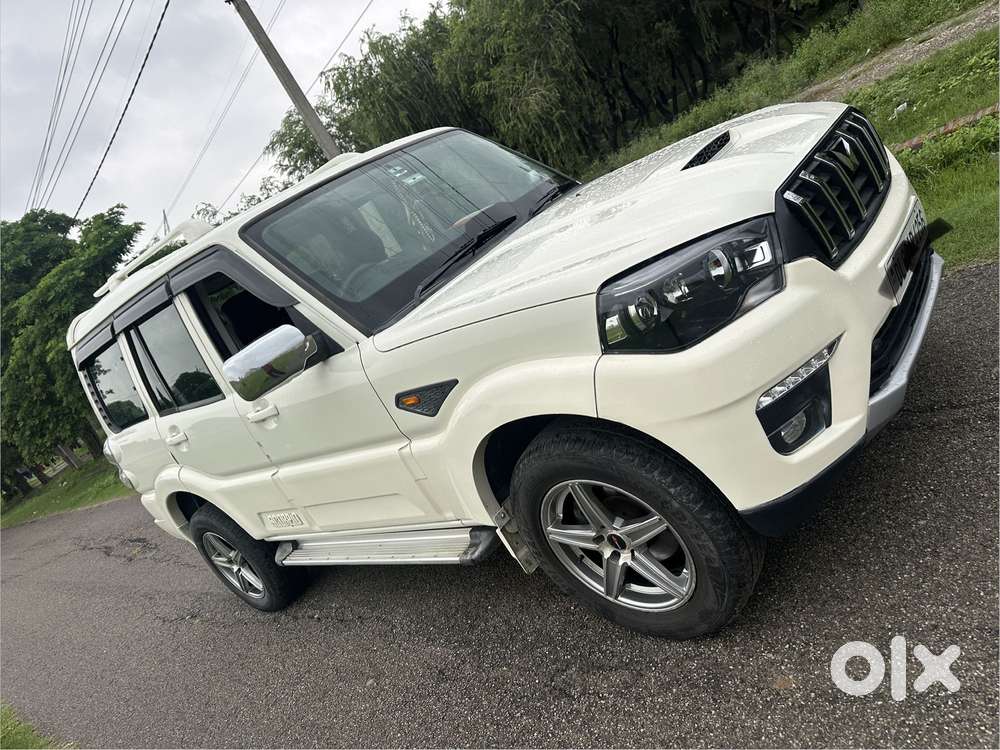 Mahindra Scorpio S4 Plus, 2017, Diesel