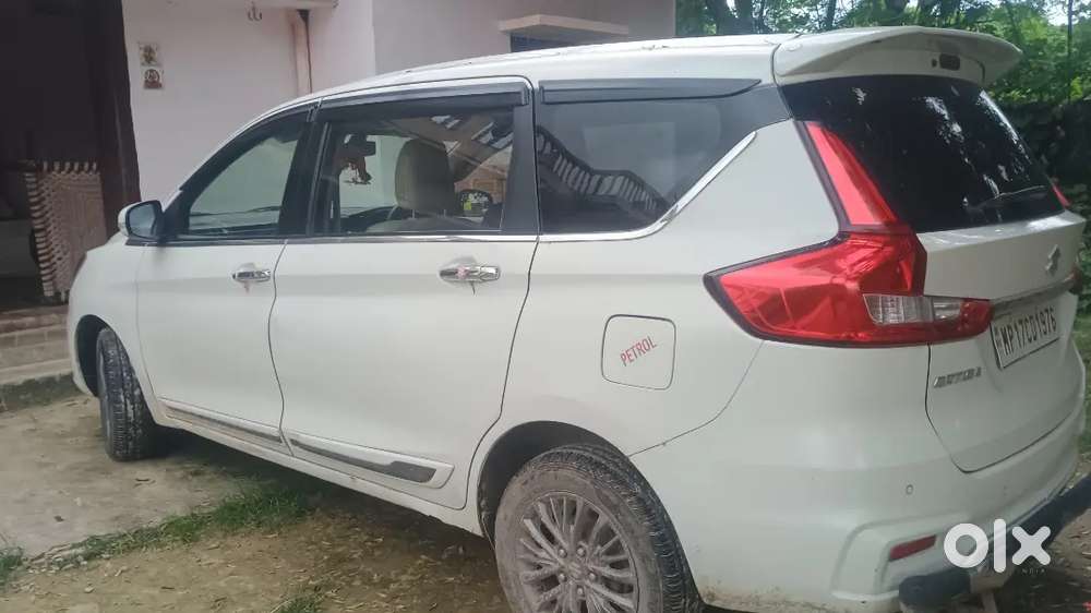 Maruti Suzuki Ertiga Lxi 2022