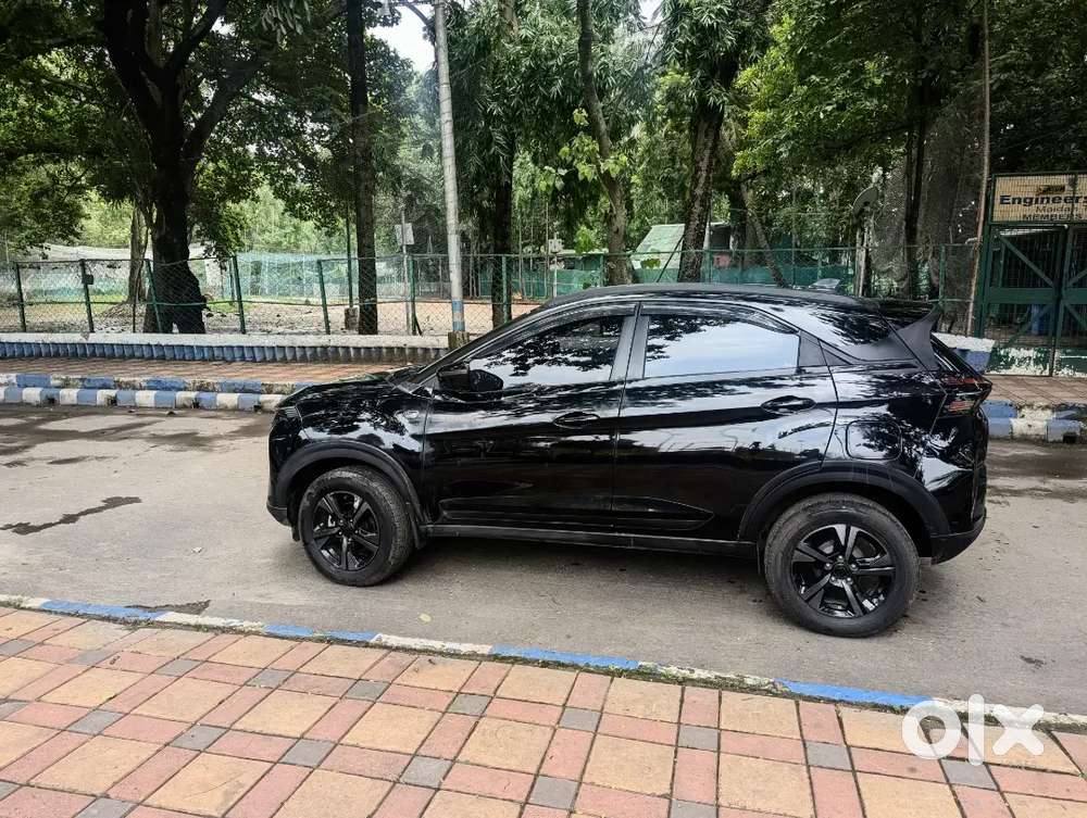 Tata Nexon Creative Plus (s) Dark Edition Petrol 2024 Awaits