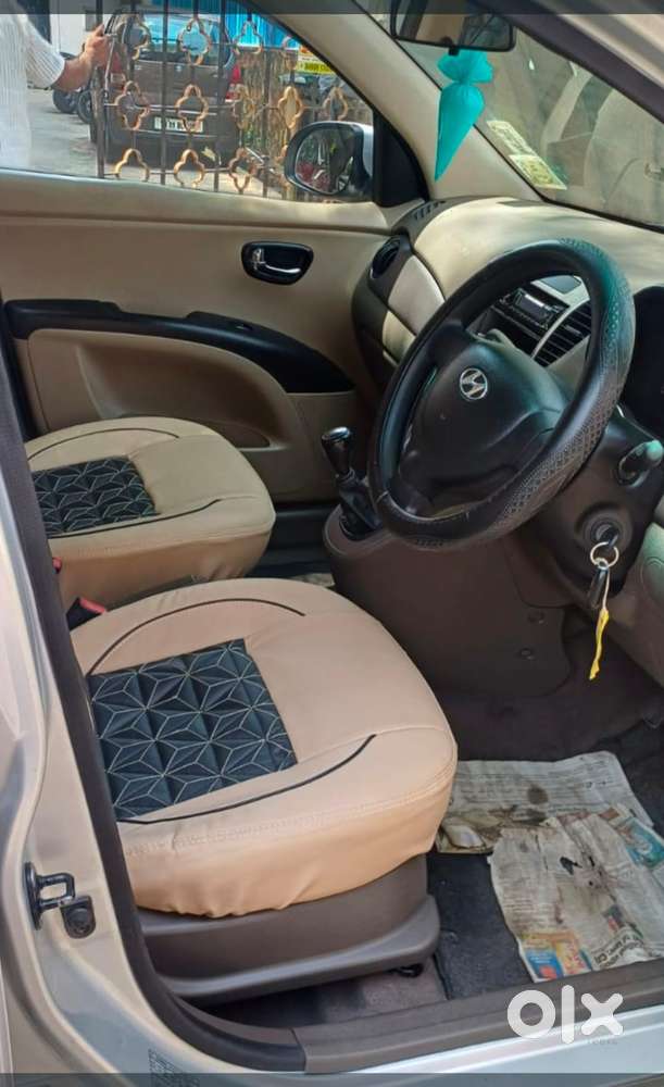 Hyundai I10 Sportz At, 2013, Petrol