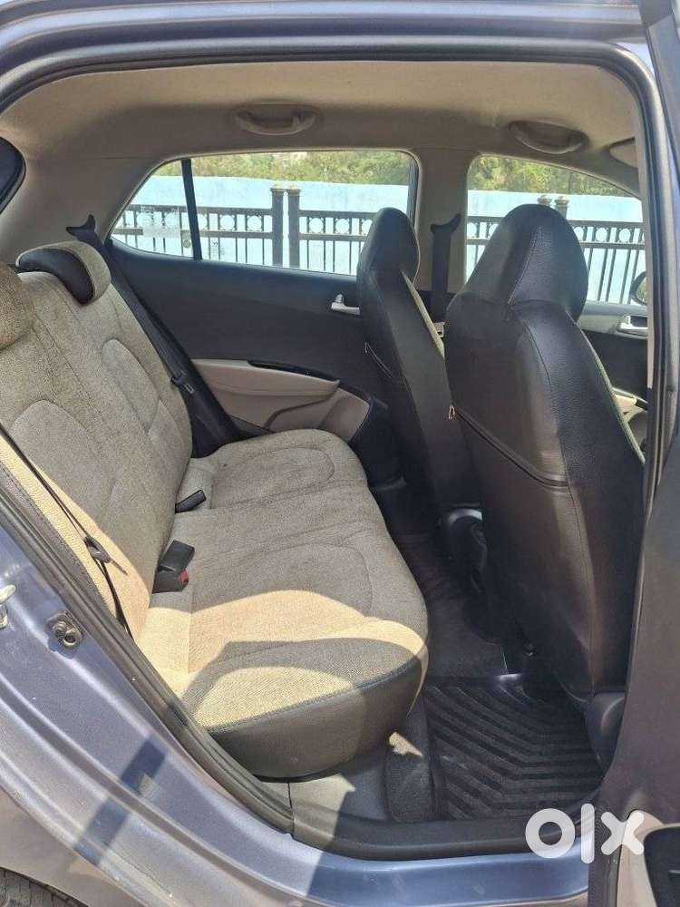 Hyundai Grand I10 Asta Automatic 1.2 Kappa Vtvt, 2017, Petrol