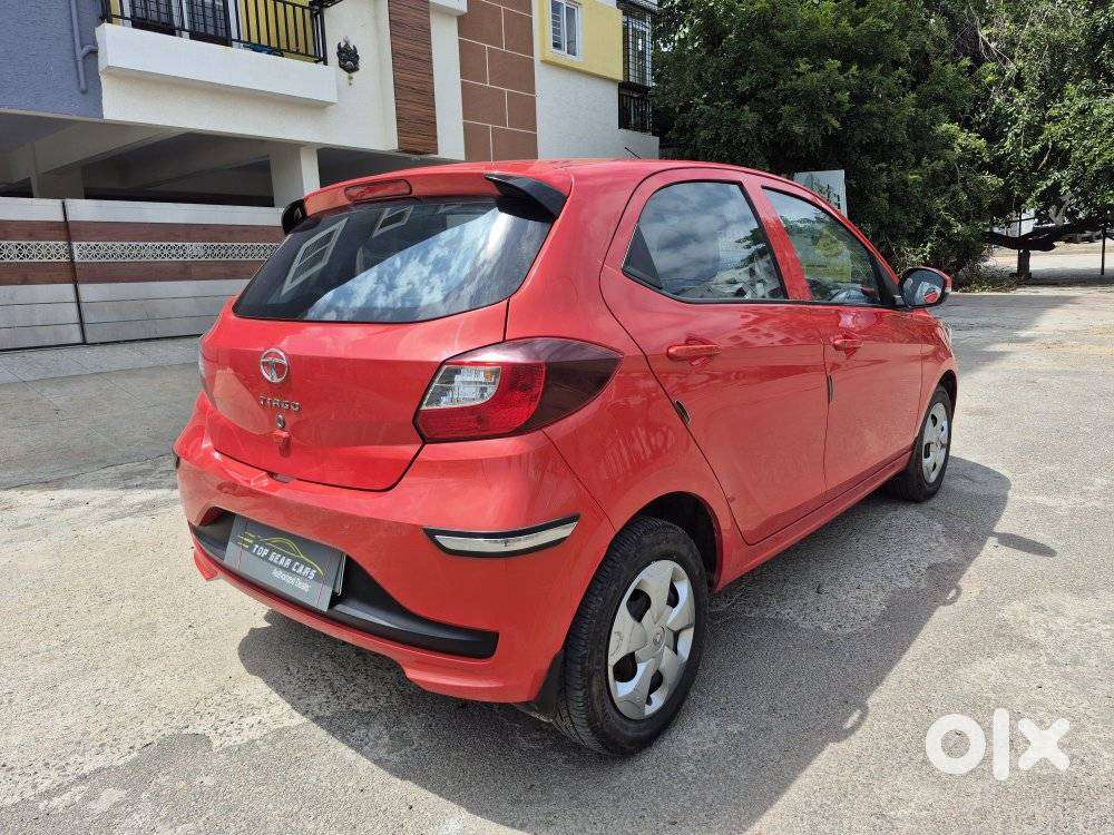 Tata Tiago 1.2 Revotron Xta, 2022, Petrol