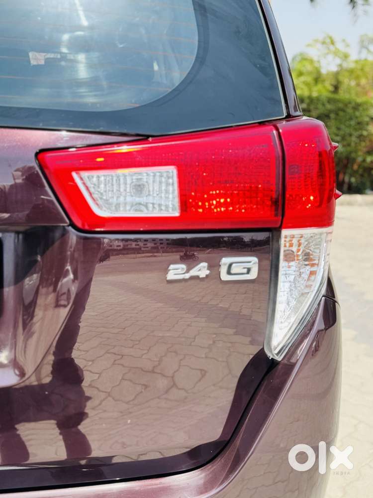 Toyota Innova Crysta 2.4 G Mt 8s, 2019, Diesel