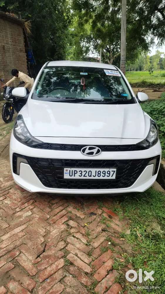 Hyundai Aura 1.2 Petrol 2025