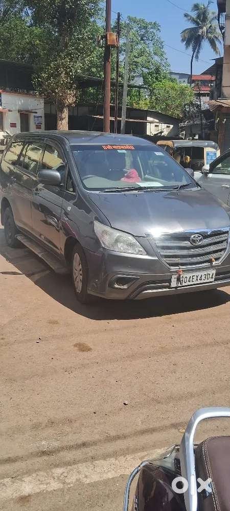 Toyota Innova 2011 Diesel Car