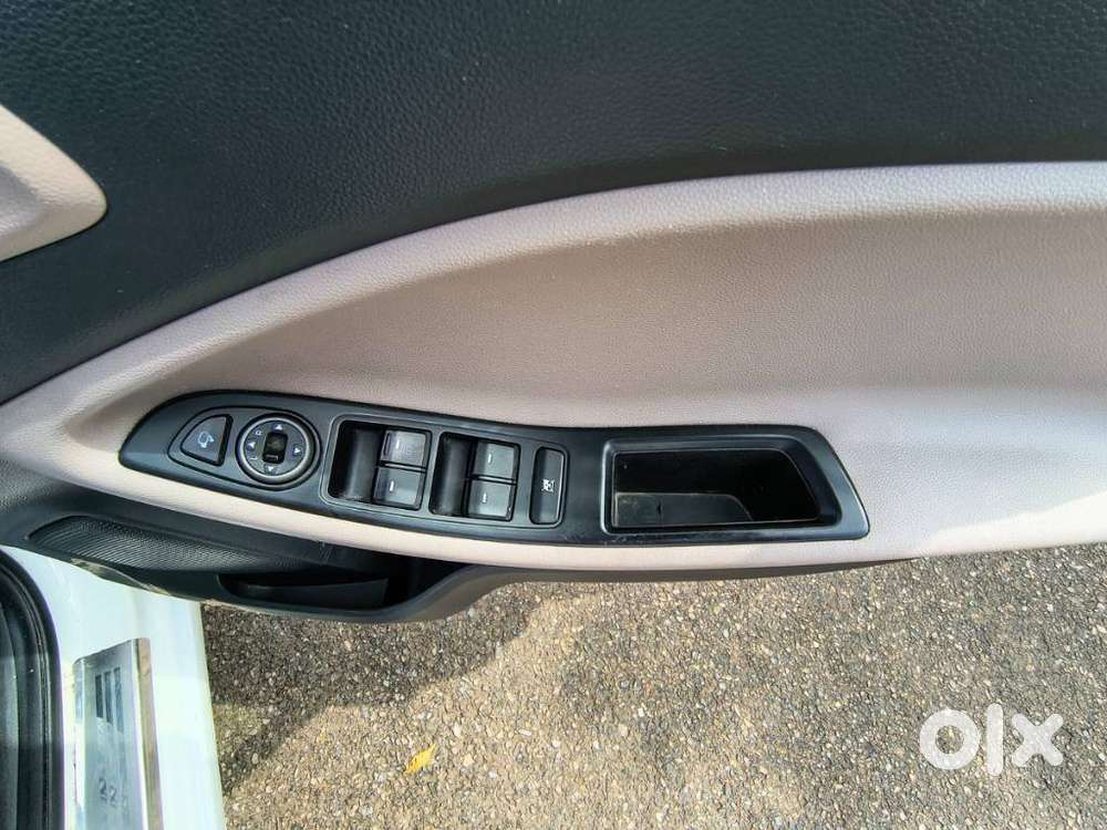 Hyundai I20 Sportz Plus, 2019, Petrol