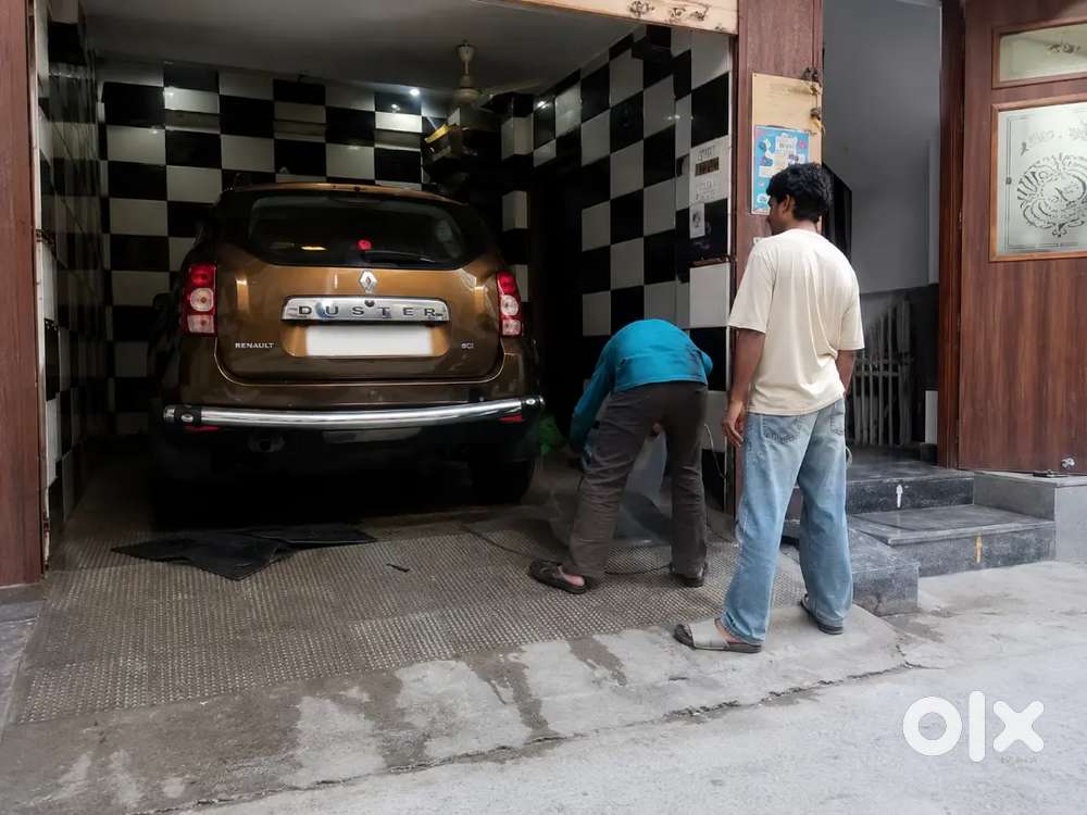 Renault Duster 2013 Petrol Well Maintained 27k Km