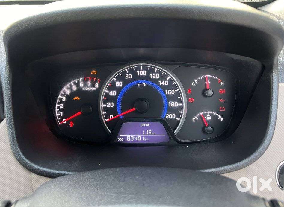 Hyundai Grand I10 2013-2016 Sportz, 2014, Petrol