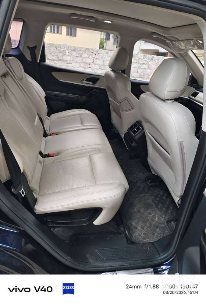 Mahindra Xuv700 2.2 Ax 7 Diesel Mt Luxury Pack Str, 2024, Diesel