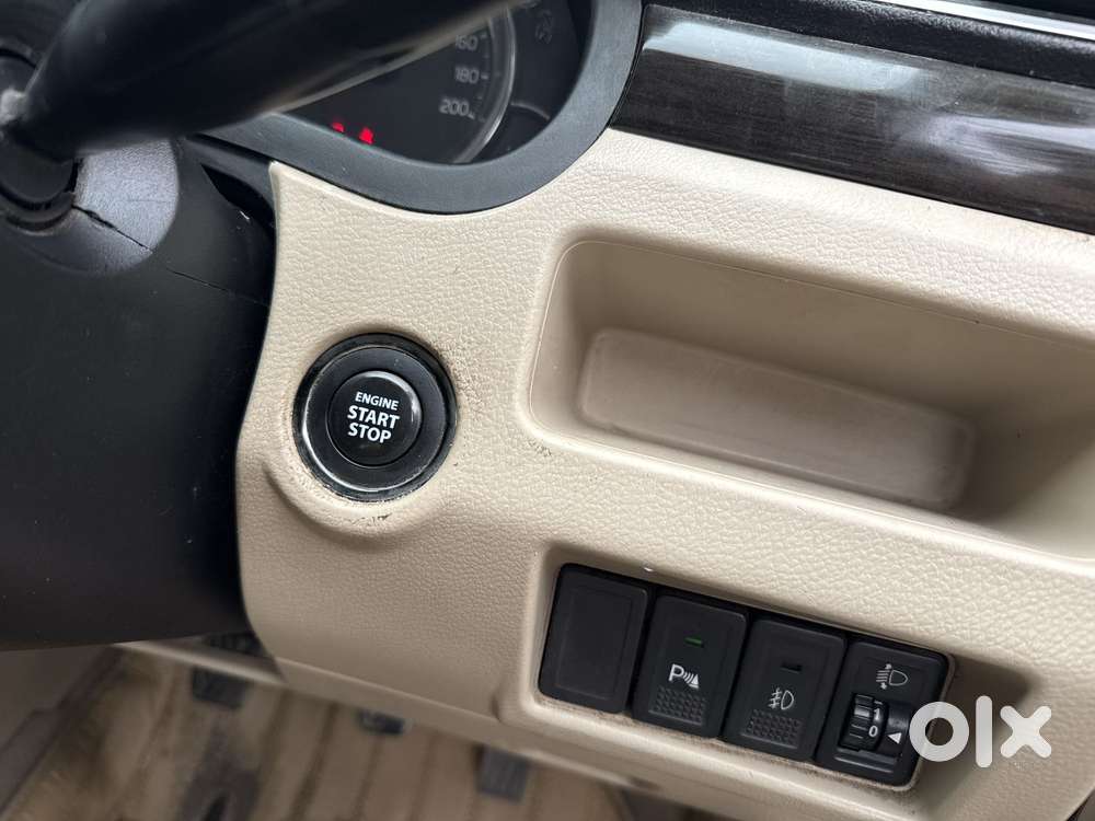 Maruti Suzuki Ciaz Zxi(o), 2017, Petrol