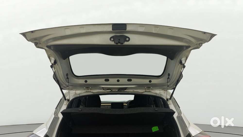 Renault Kiger Rxt, 2022, Petrol