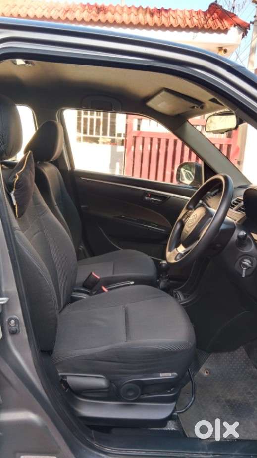 Maruti Suzuki Swift Vvt Zxi, 2012, Petrol