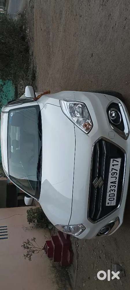 Maruti Suzuki Dzire 2023 Petrol 32000 Km Driven