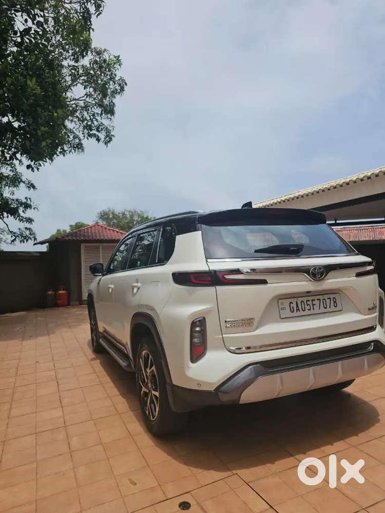 Toyota Urban Cruiser 2023 Variant 1.5 V Hybrid