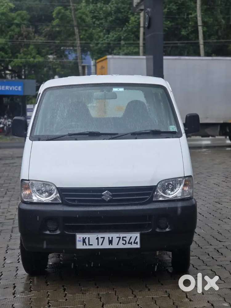 Maruti Suzuki Eeco 2022 Petrol Well Maintained