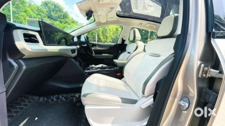 Mahindra Xev 9e Three B79 Kwh, 2025, Electric