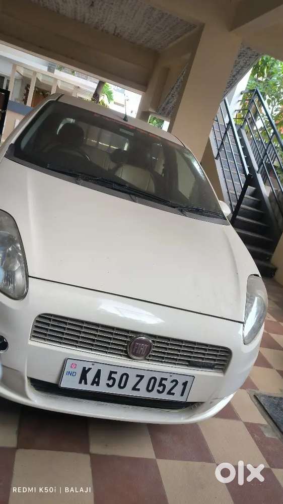 Fiat Grande Punto 2011 Diesel 150000 Km Driven