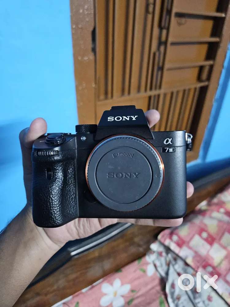 Sony A7III only body 2years old