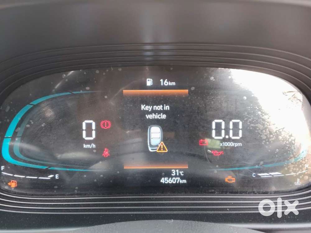 Hyundai Venue Sx Mt, 2022, Petrol