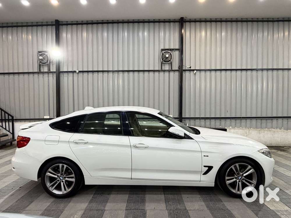 Bmw 3 Series Gt 320d Sport Line, 2015, Diesel