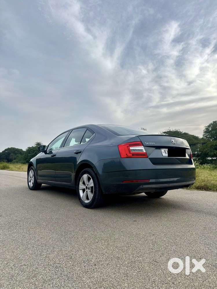 Skoda Octavia 1.8 Tsi At Style Plus, 2018, Petrol