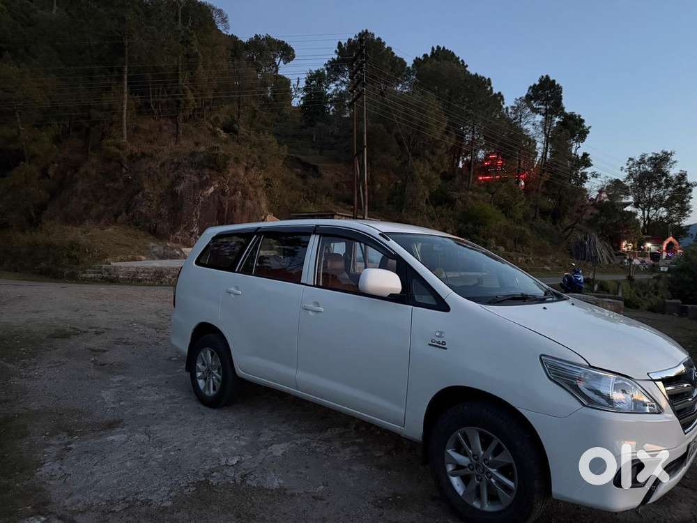 Toyota Innova 2015 Diesel Well Maintained