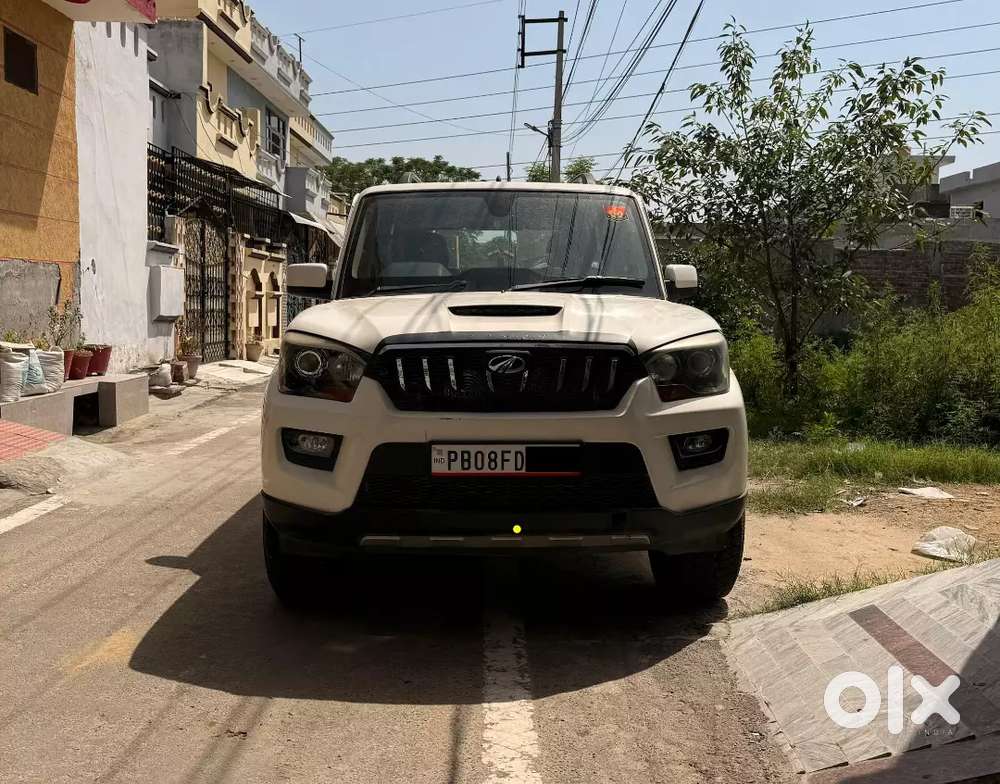 Mahindra Scorpio S10 2.2 Mhaw (4wd At 7str)