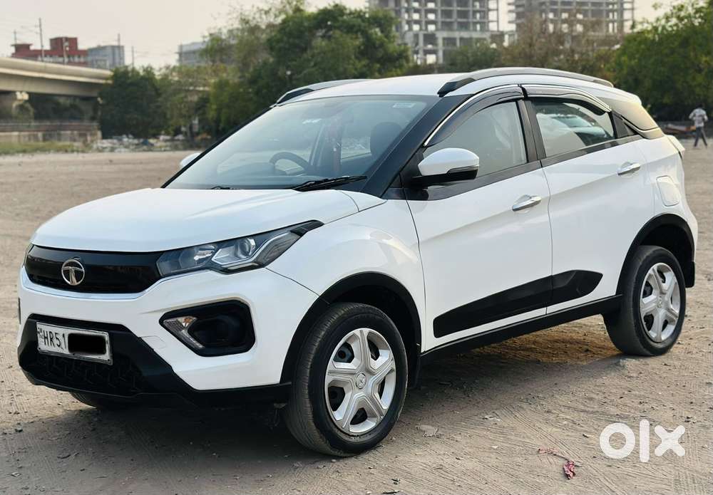 Tata Nexon 1.2 Revotron Xm (s), 2023, Diesel