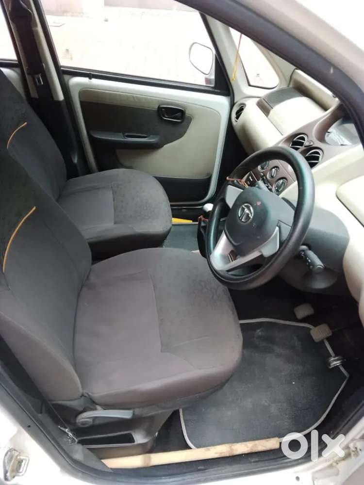 Tata Nano Genx Xt 2015