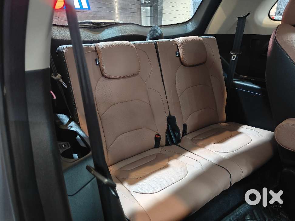 Mg Hector Plus Savvy Pro 1.5 Turbo Petrol Cvt 6 Str, 2023, Petrol