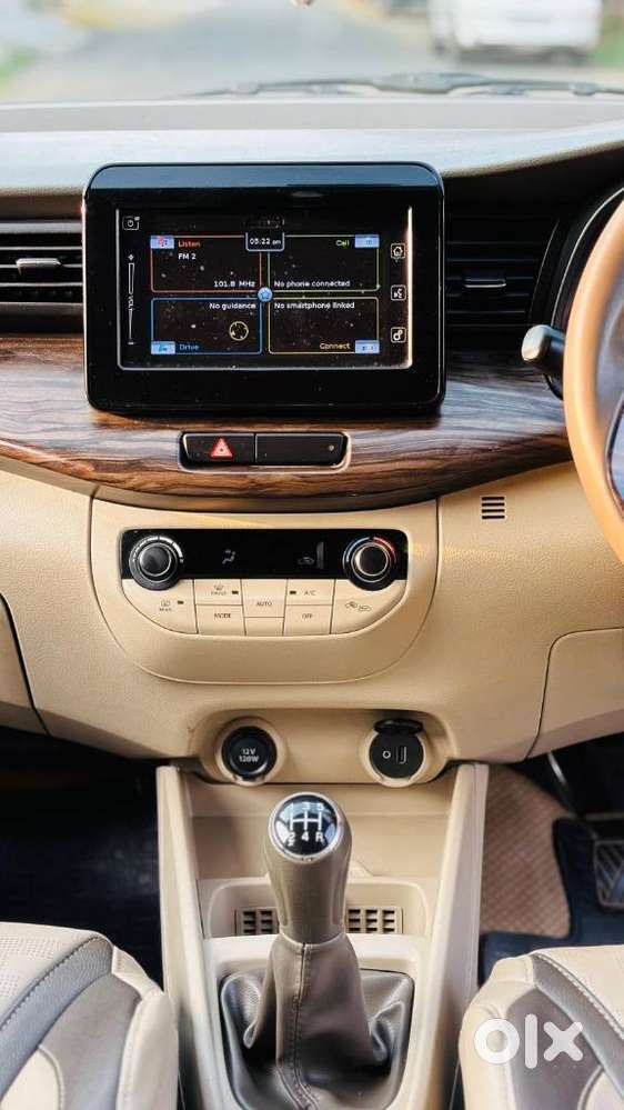 Maruti Suzuki Ertiga 1.5 Zxi Plus Shvs, 2019, Petrol