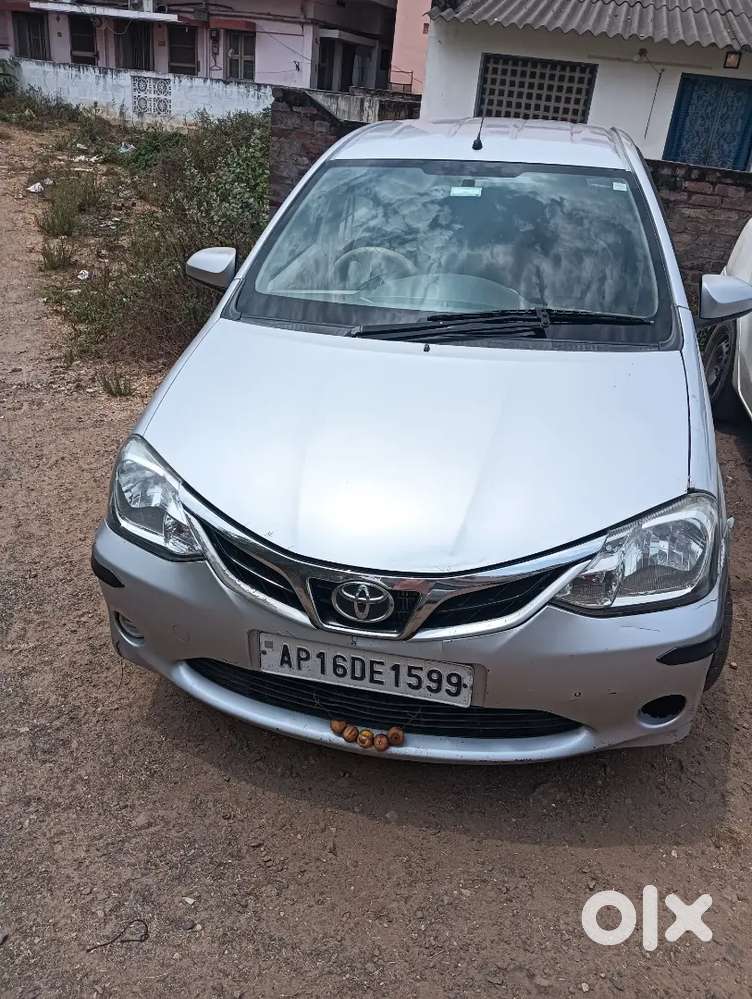 Toyota Etios 2015 Diesel 230000 Km Driven