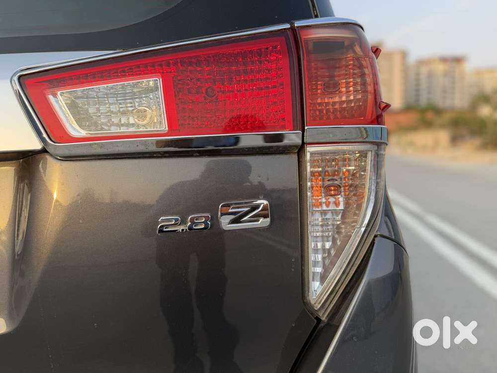 Toyota Innova Crysta G 8 Str, 2017, Diesel