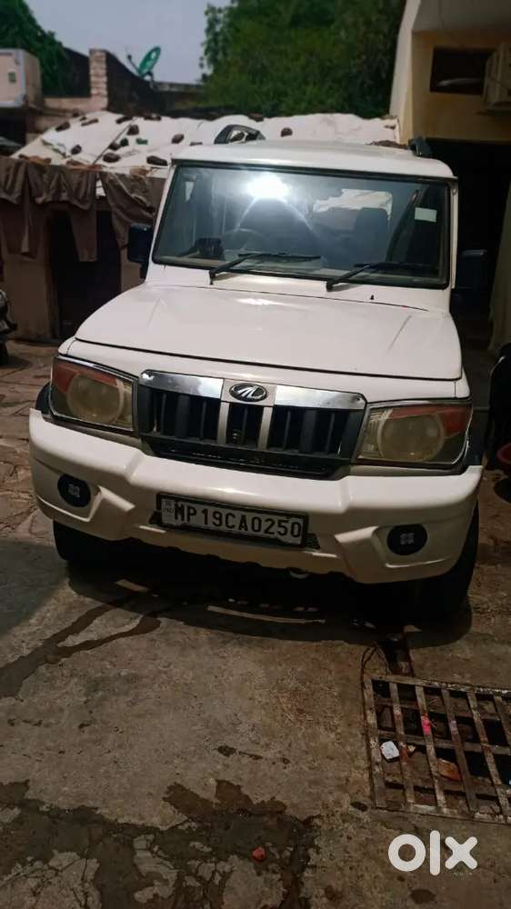 Mahindra Bolero 2013 Diesel 99000 Km Driven