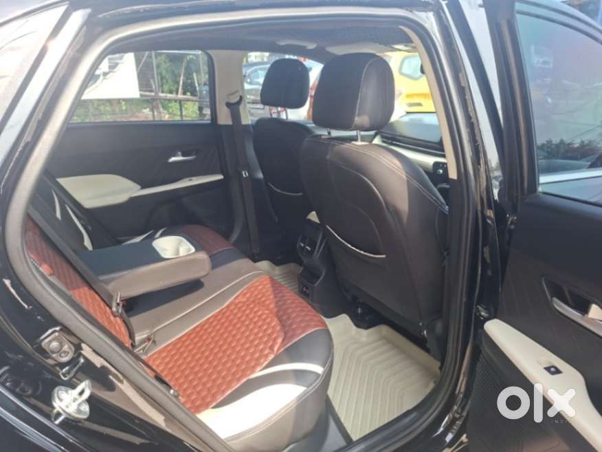 Hyundai Verna 1.5 Sx Petrol Mt, 2025, Petrol