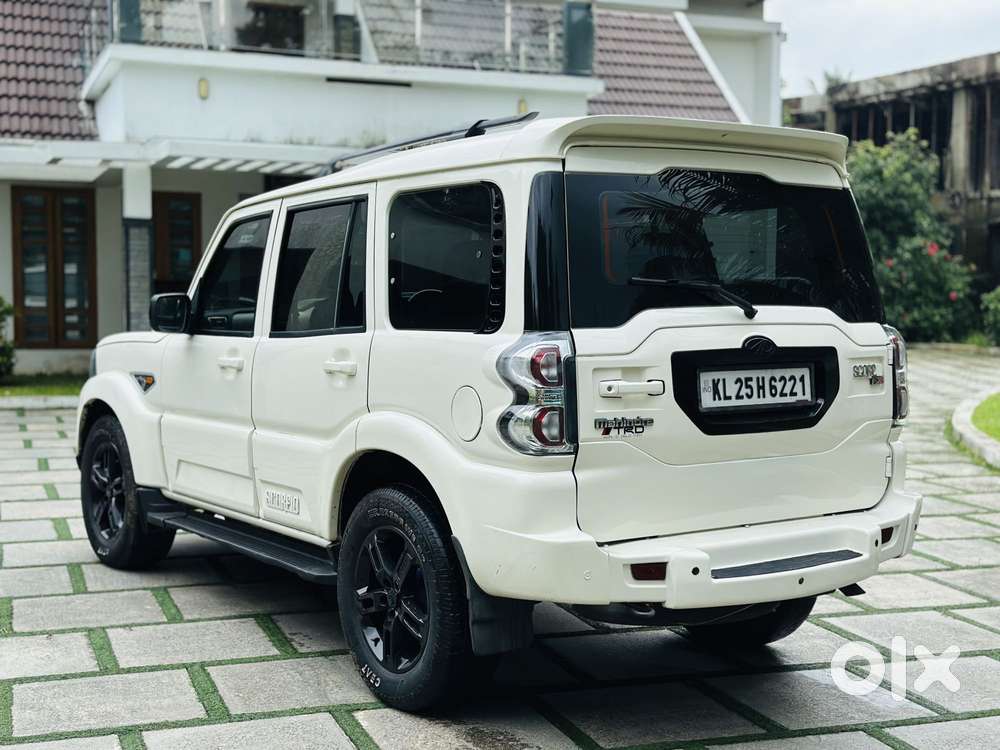 Mahindra Scorpio 1.99 S6 Plus, 2016, Diesel