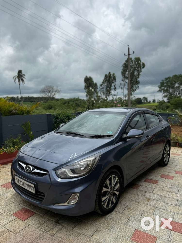 Hyundai Verna 2014 Manual