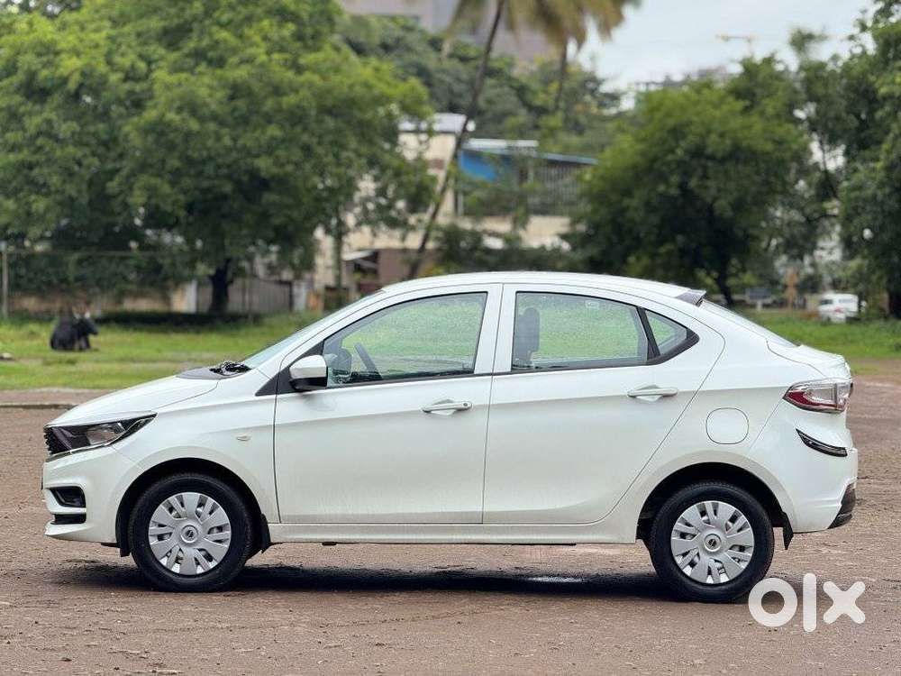 Tata Tigor Xe, 2020, Petrol