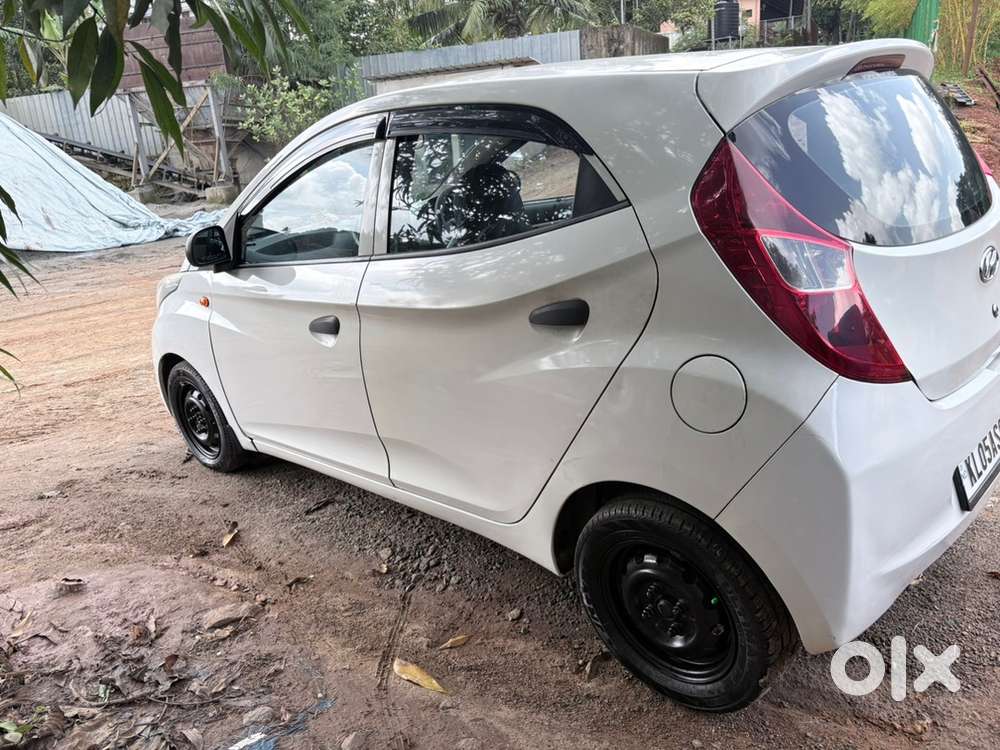2nd Owner Hyundai Eon 2018 Petrol