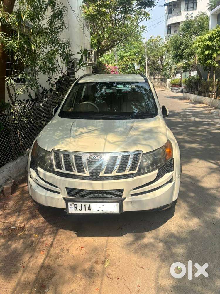 7 Seater Xuv 500 , White , Excellent Condition