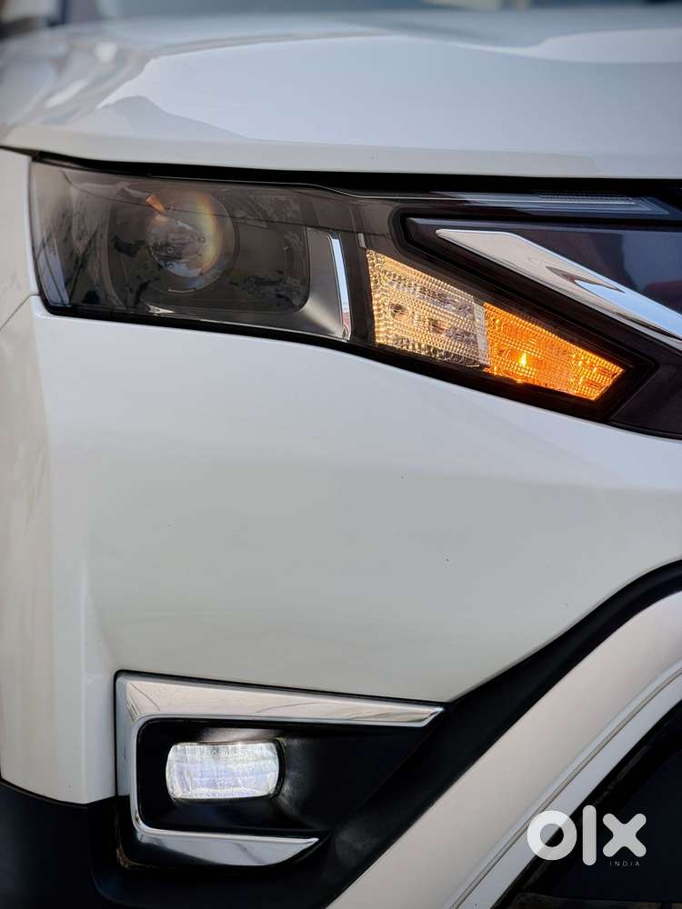 Maruti Suzuki Brezza 1.5 Lxi Smart Hybrid, 2024, Petrol